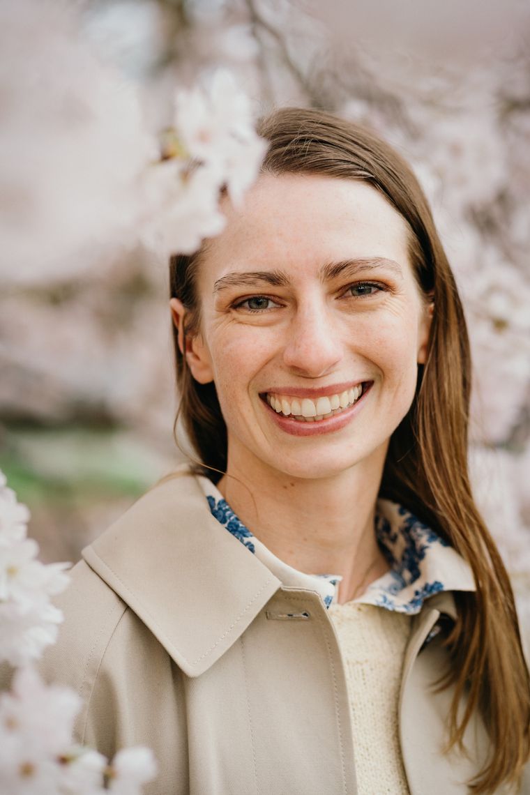 anna walsh a walsh headshot